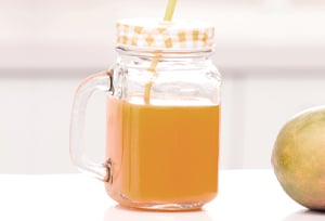 Batido de mandarina y mango: bebida antioxidante